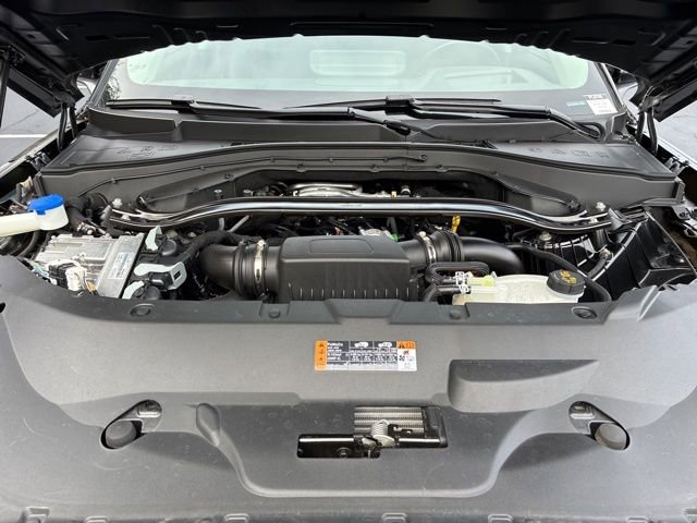 Certified 2025 Lincoln Aviator Reserve w/ Equipment Group 201A image 19