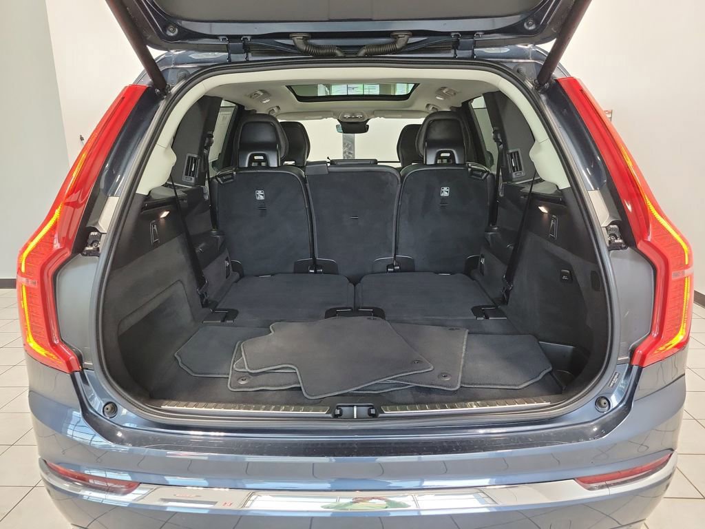 Used 2025 Volvo XC90 B5 Core image 39
