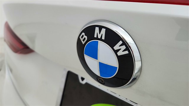 Used 2026 BMW M440i Convertible image 22