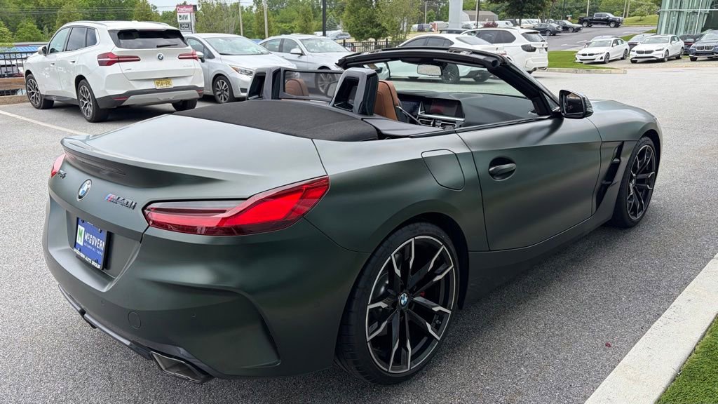 Used 2026 BMW Z4 M40i w/ Premium Package RWD image 3