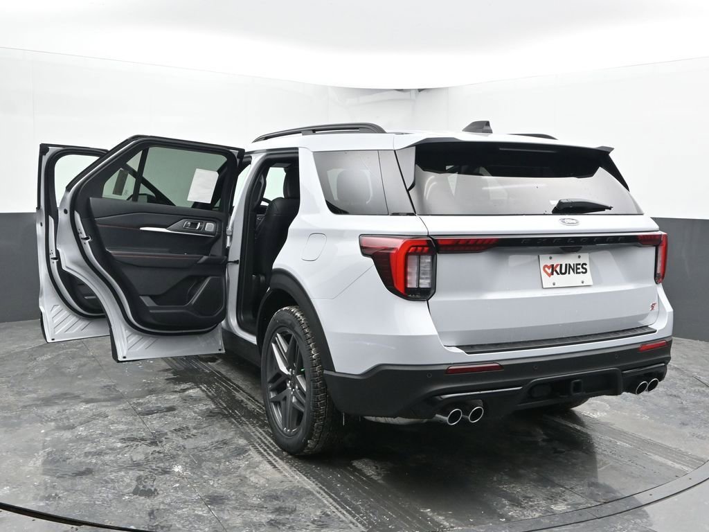 New 2026 Ford Explorer ST w/ Sun And Sound Package image 77