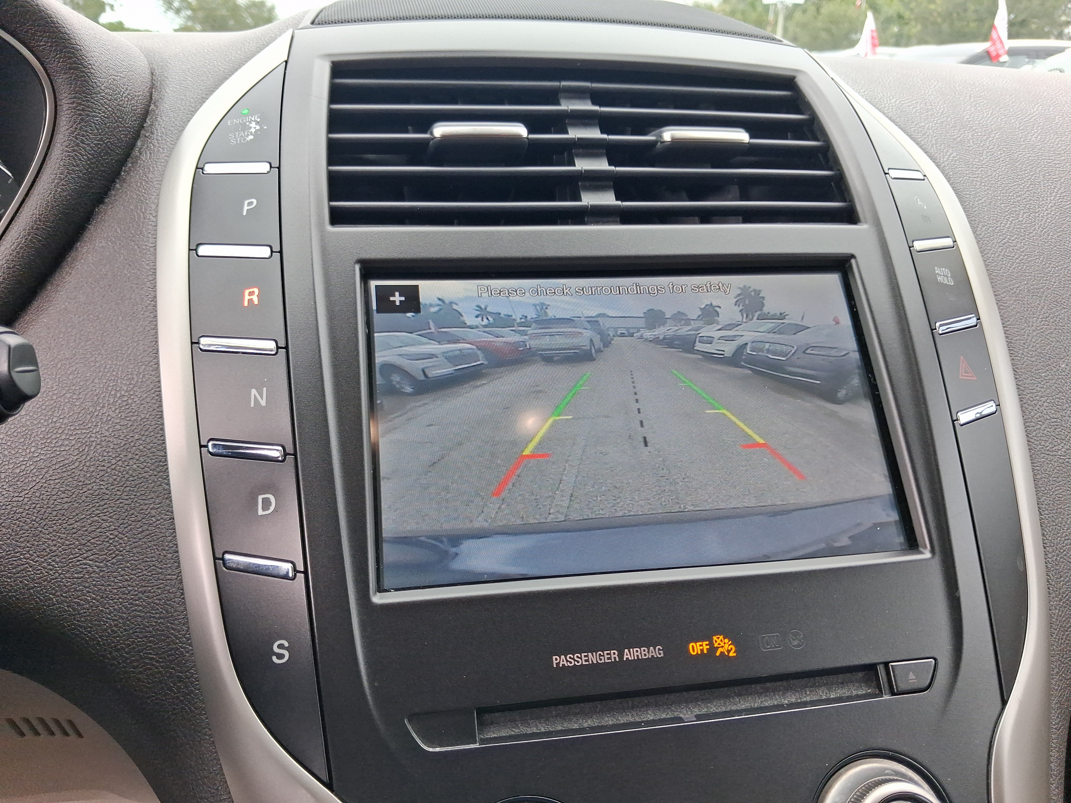 Used 2019 Lincoln MKC Select w/ Select Plus Package FWD image 21