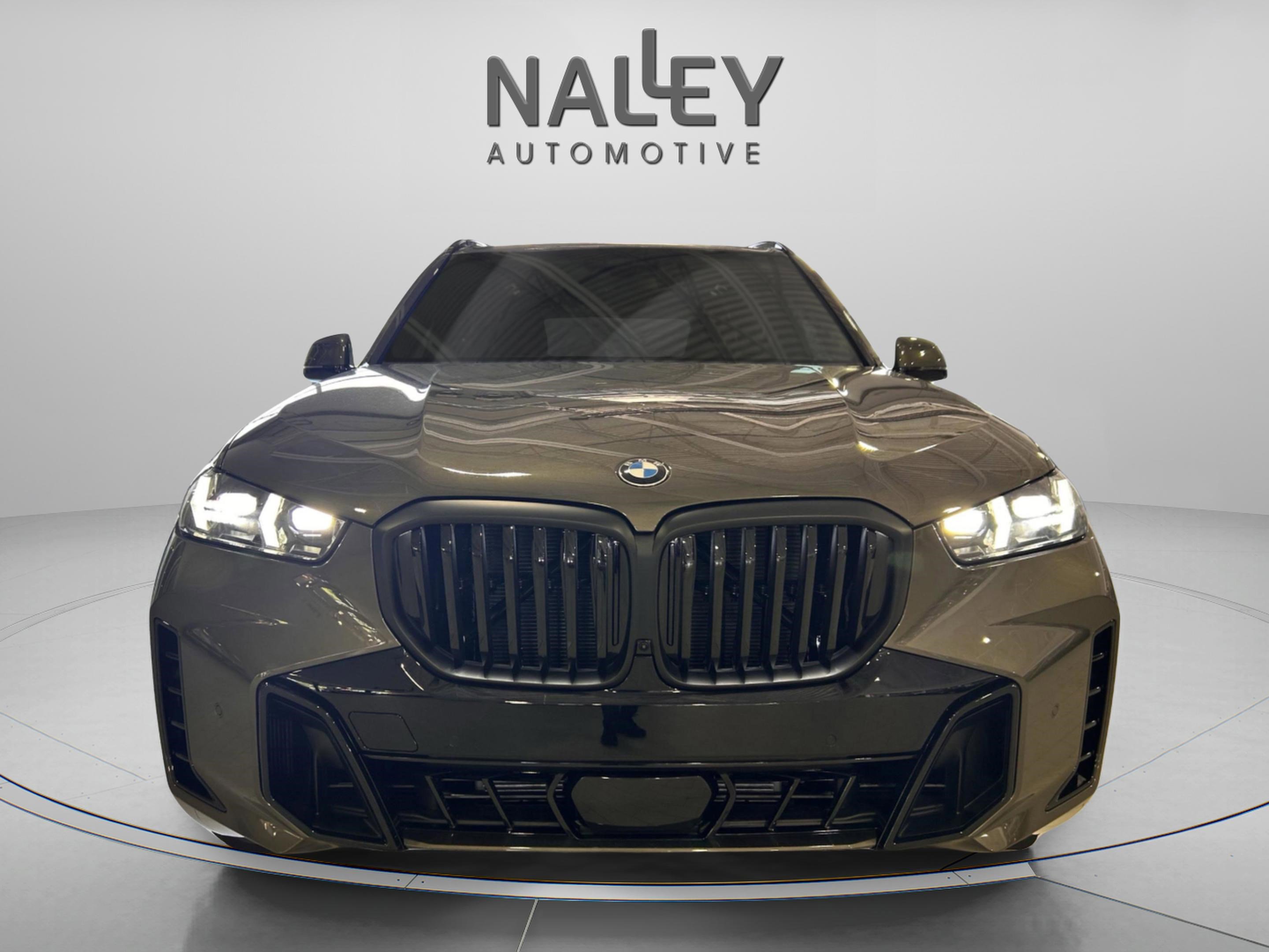 Used 2026 BMW X5 xDrive40i w/ M Sport Package image 6