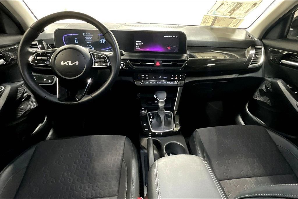 Used 2026 Kia Seltos S FWD image 6