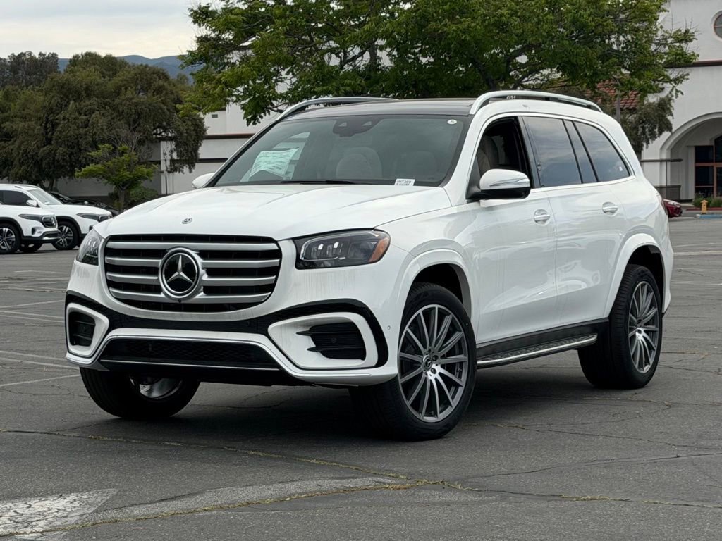 New 2026 Mercedes-Benz GLS 580 4MATIC image 2