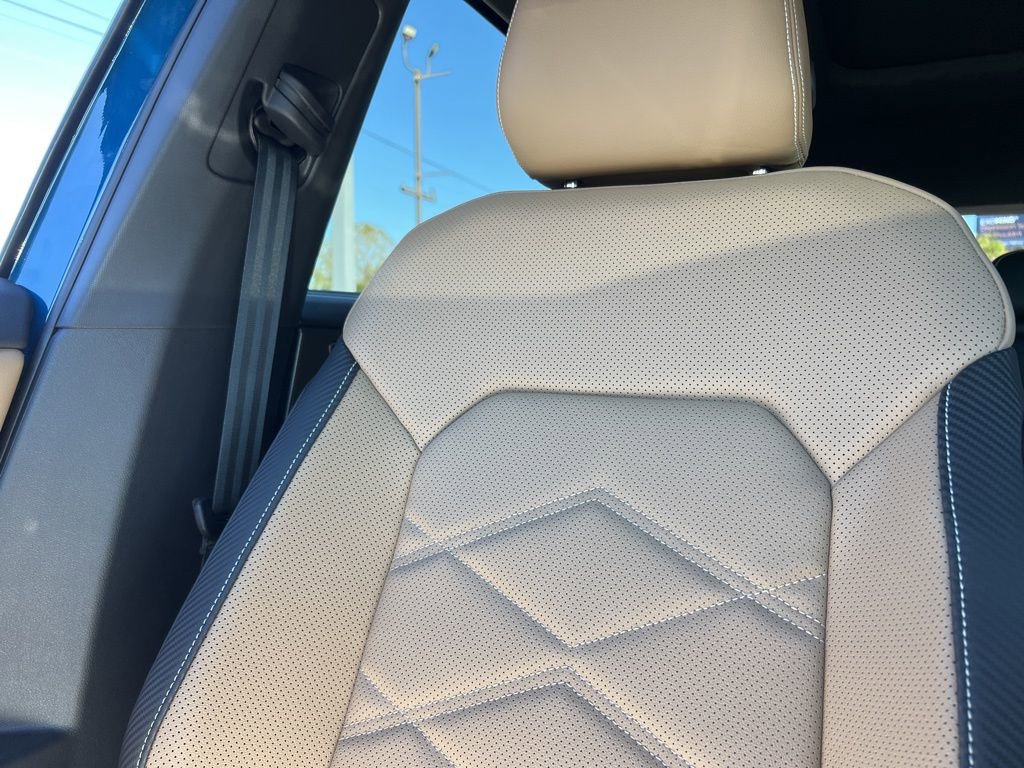 New 2026 Volkswagen Atlas Cross Sport SE image 21