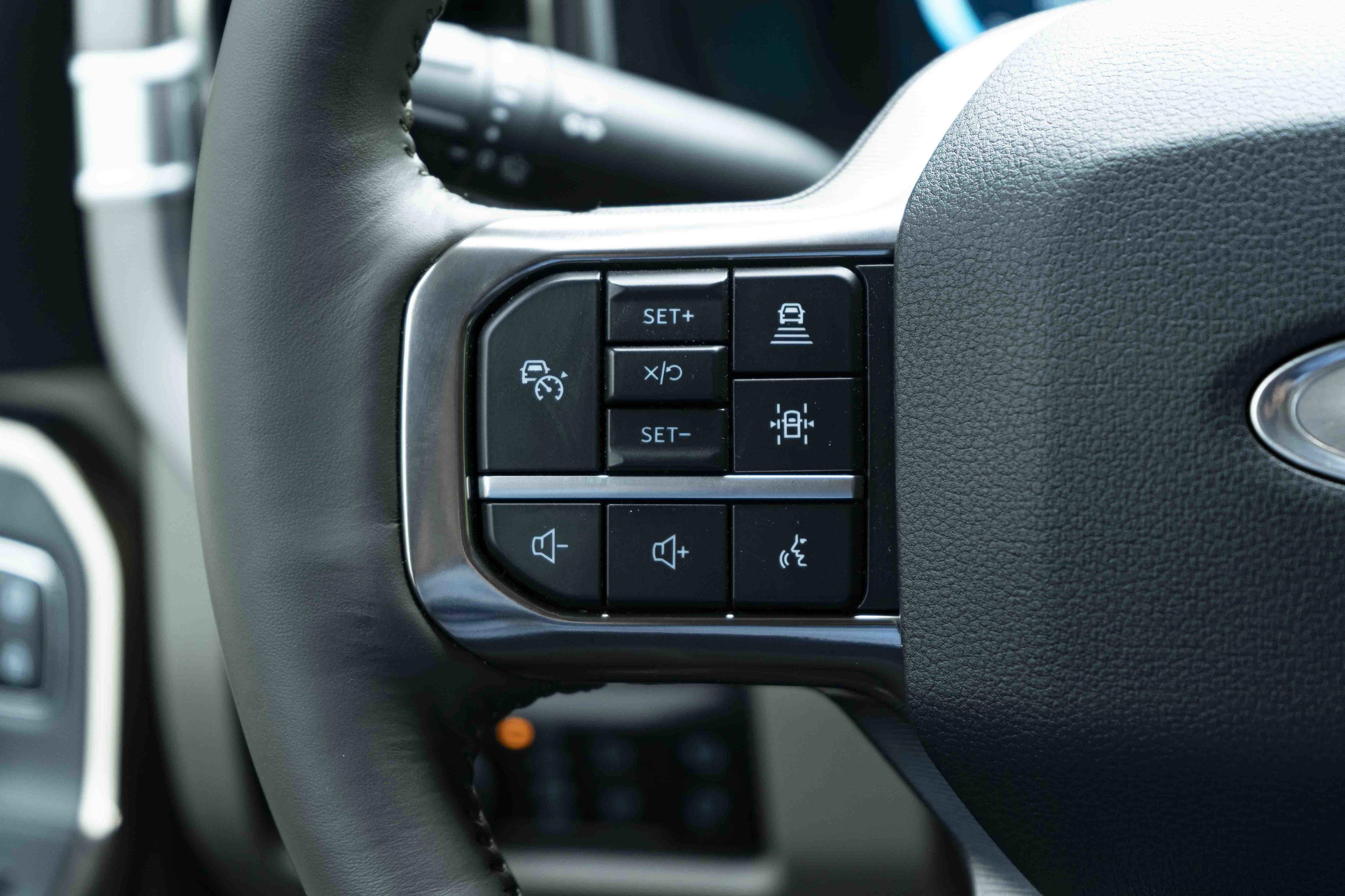 Used 2026 Ford F450 Platinum w/ Platinum Plus Package image 22