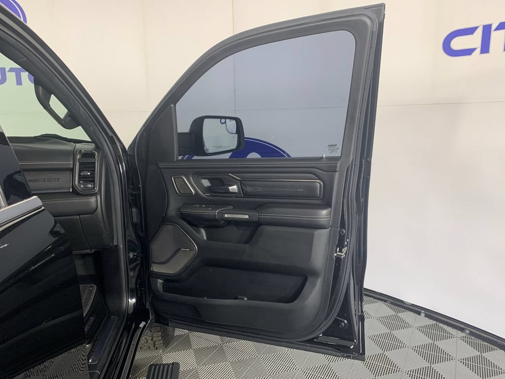 Used 2019 RAM 1500 Limited AWD/4WD image 37