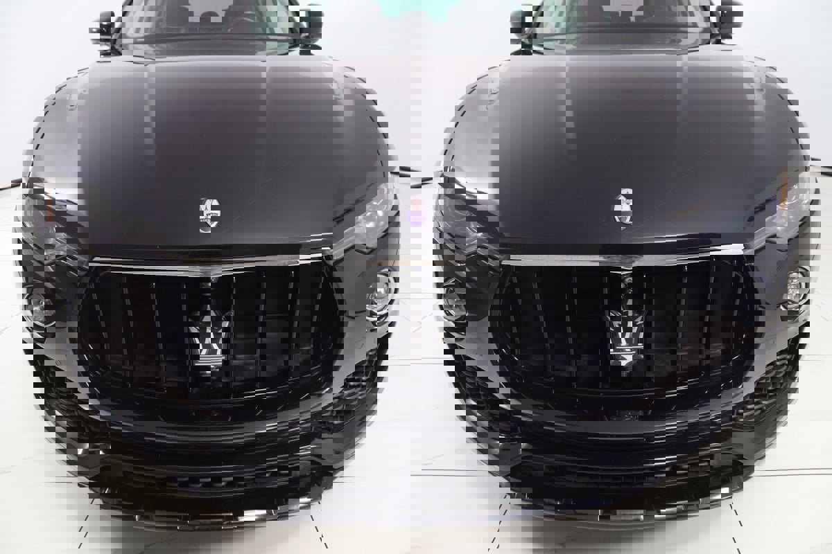 Used 2018 Maserati Levante S GranSport image 46