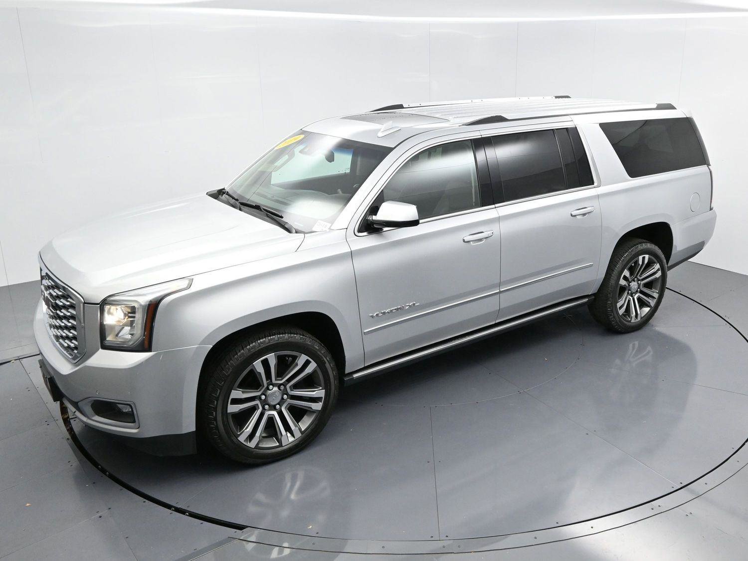 Used 2019 GMC Yukon XL Denali w/ Denali Ultimate Package AWD/4WD image 42