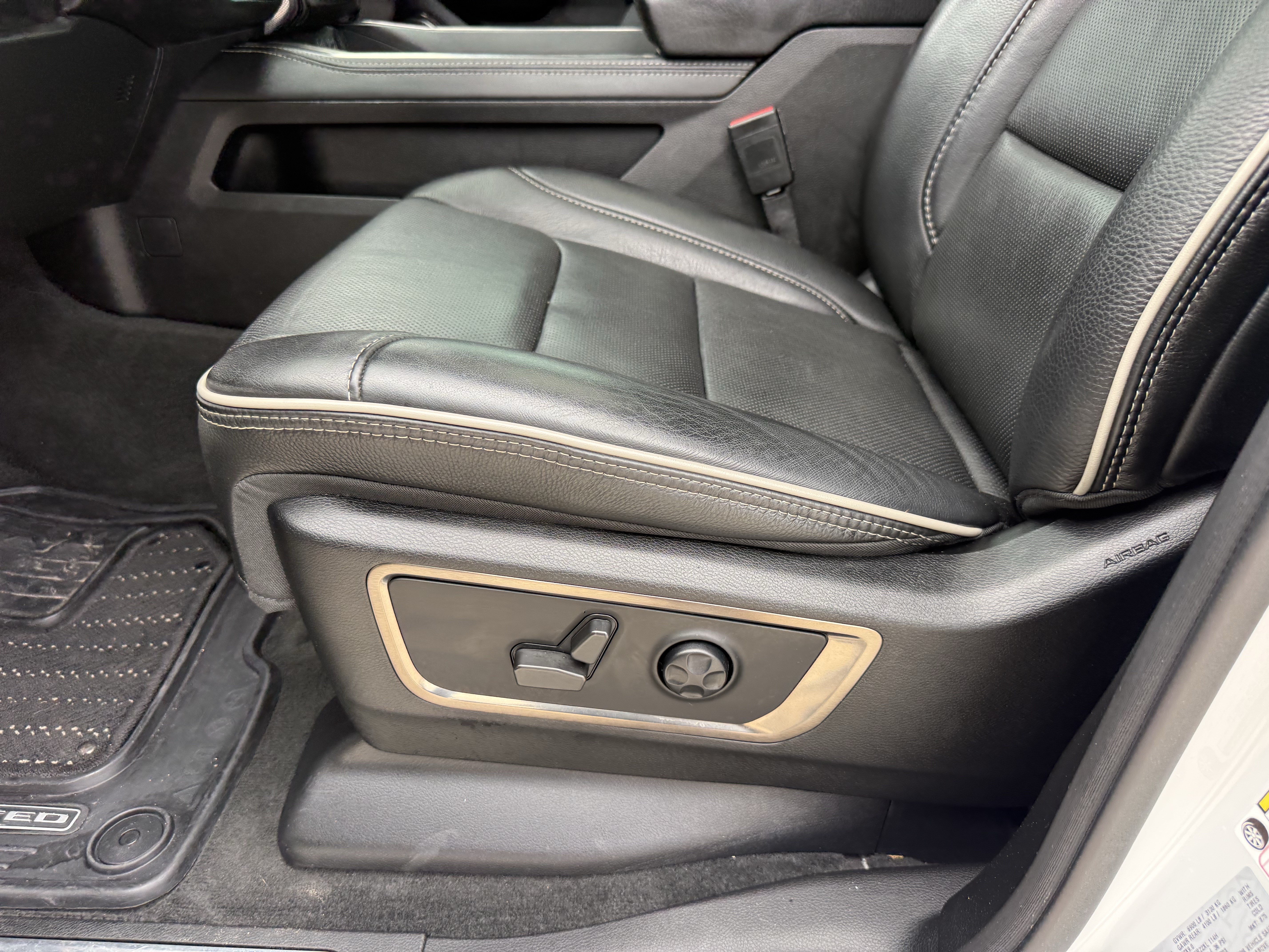 Used 2021 RAM 1500 Limited RWD image 29