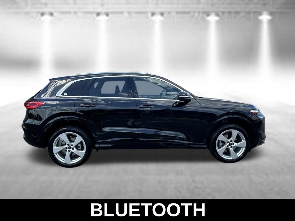 Used 2025 Audi Q5 Premium Plus w/ Premium Plus AWD/4WD image 6