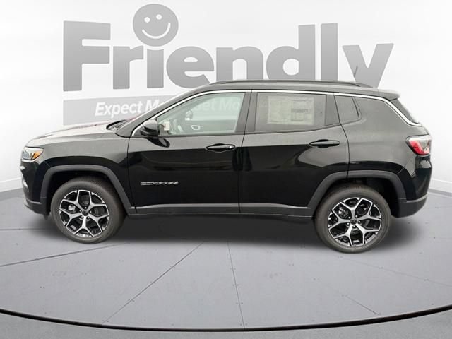 New 2026 Jeep Compass Limited AWD/4WD image 3