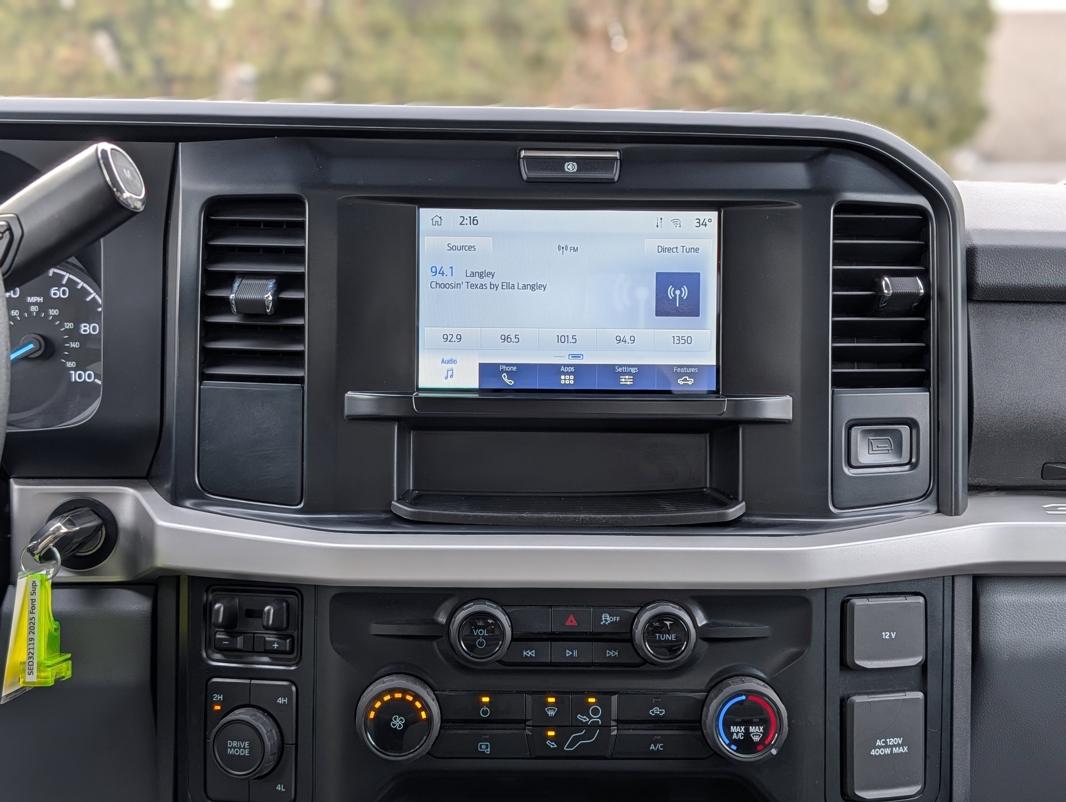 Used 2025 Ford F250 XLT image 16