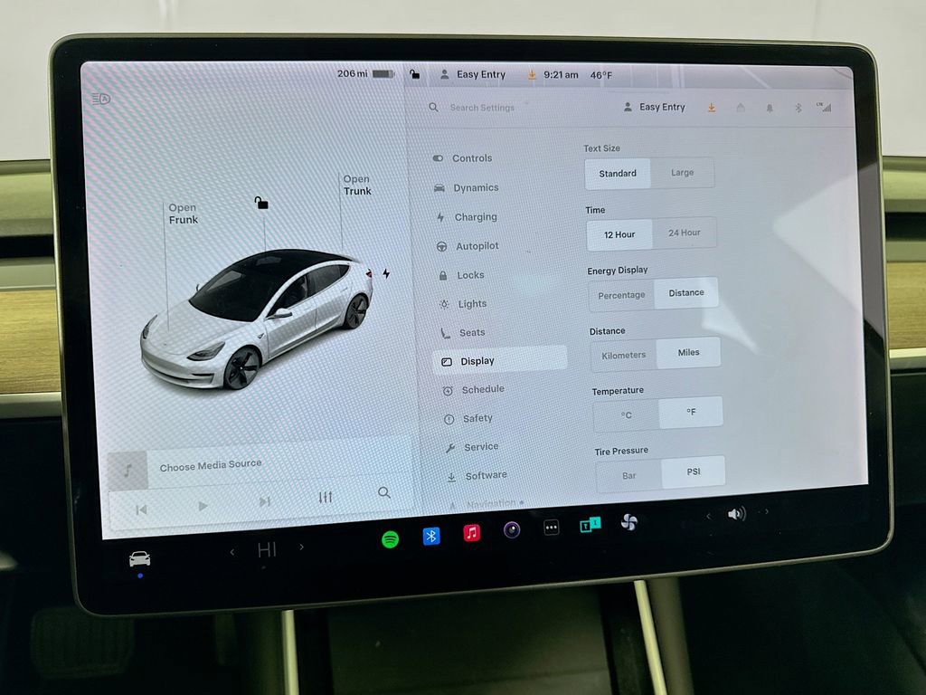 Used 2020 Tesla Model 3 Long Range image 39