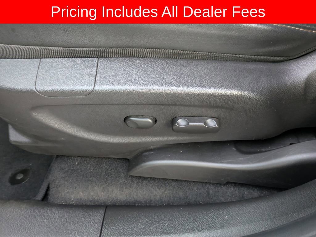 Used 2019 Chevrolet Trax LT w/ LT Convenience Package AWD/4WD image 20