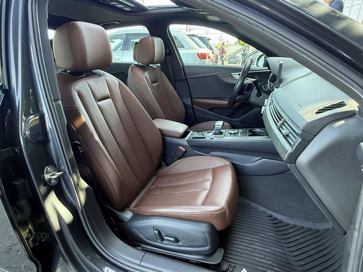 Used 2019 Audi A4 2.0T Premium FWD image 10