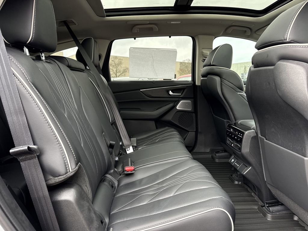 New 2026 Acura MDX w/ Advance Package image 18