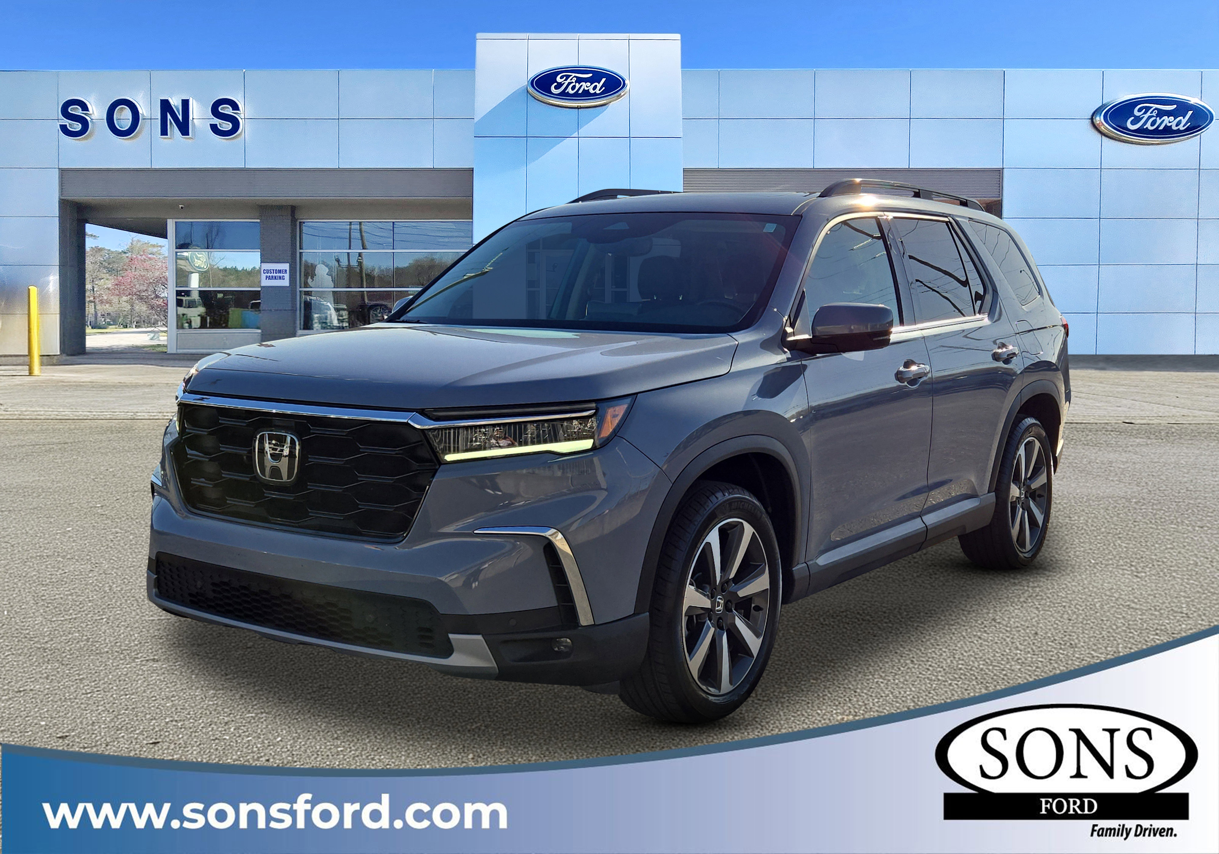 Used 2024 Honda Pilot Touring