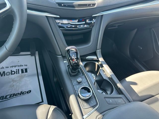 Used 2026 Cadillac XT5 Premium Luxury w/ Driver Assist Package AWD/4WD image 23