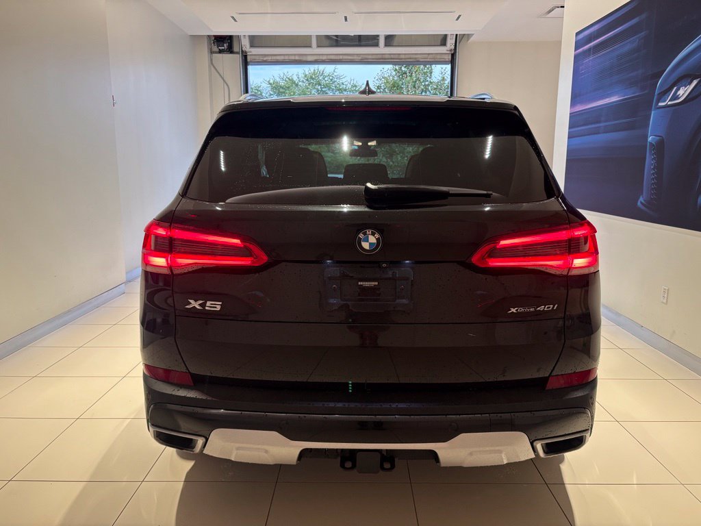 Used 2020 BMW X5 xDrive40i w/ Premium Package AWD/4WD image 3