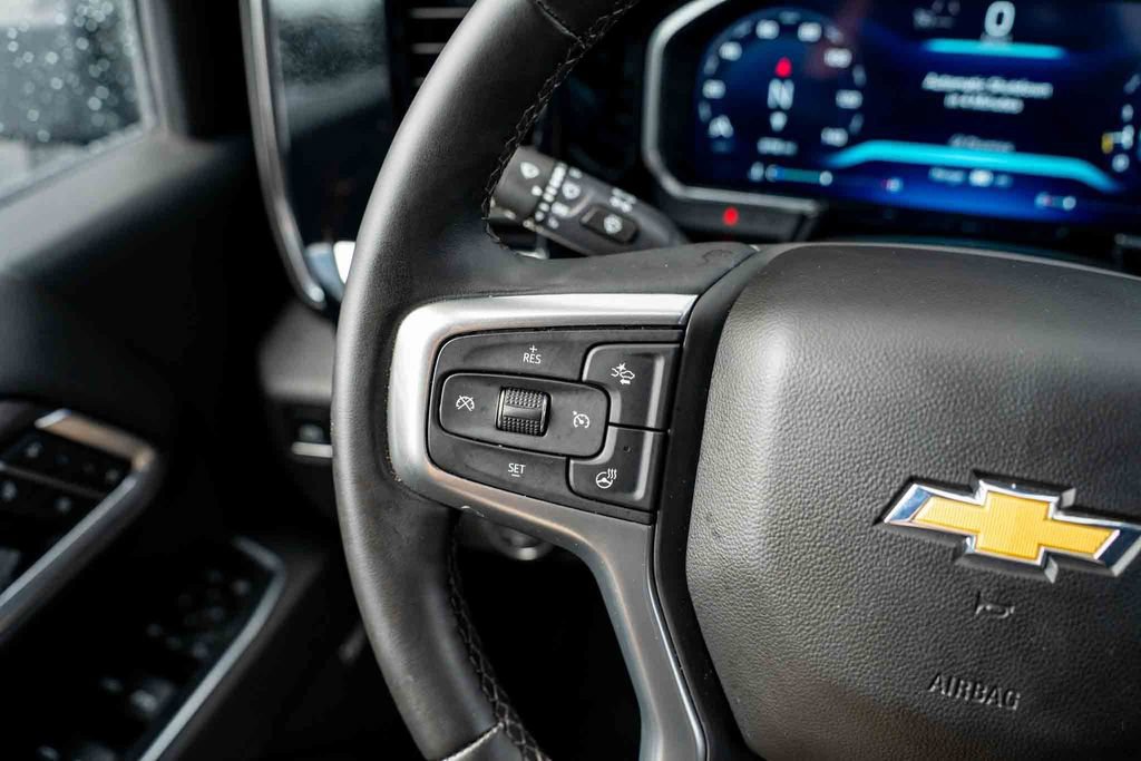 Certified 2026 Chevrolet Silverado 3500 LTZ w/ LTZ Convenience Package AWD/4WD image 15