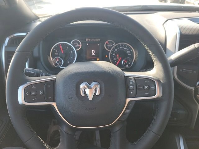 New 2026 RAM 2500 Big Horn AWD/4WD image 15