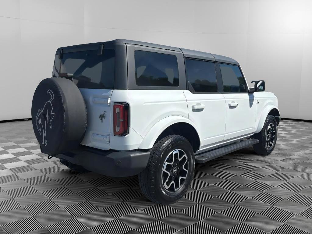 Used 2023 Ford Bronco Outer Banks AWD/4WD image 4