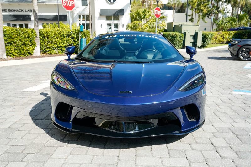 Used 2023 McLaren GT image 4