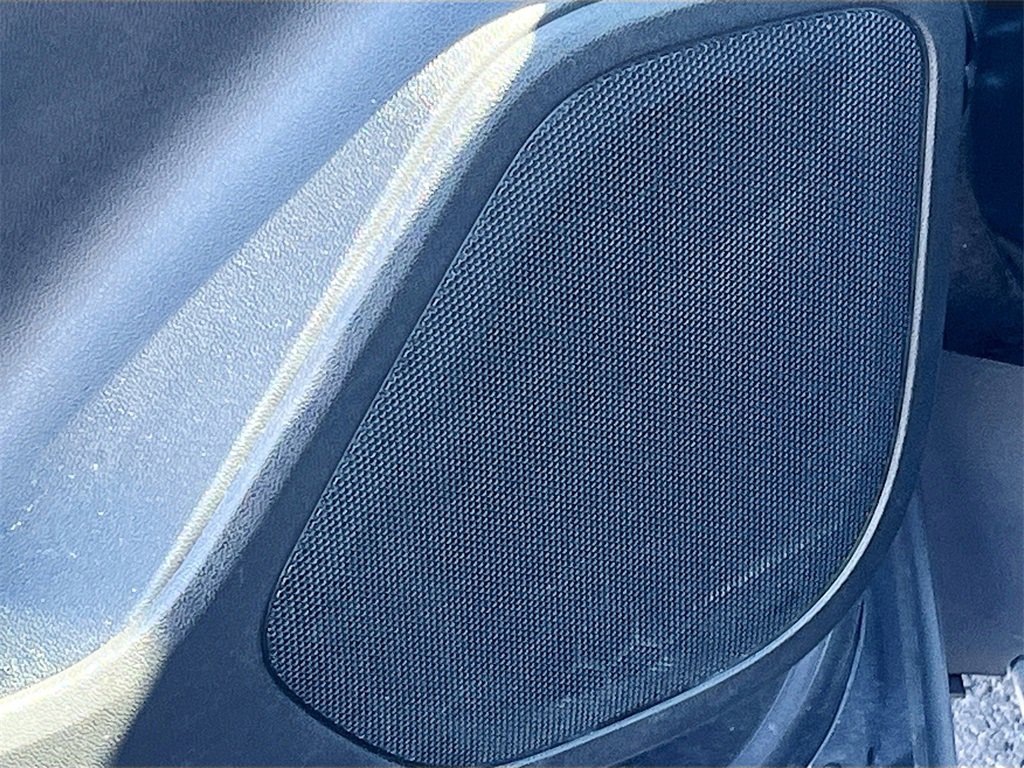 Used 2021 Chevrolet Blazer LT image 18