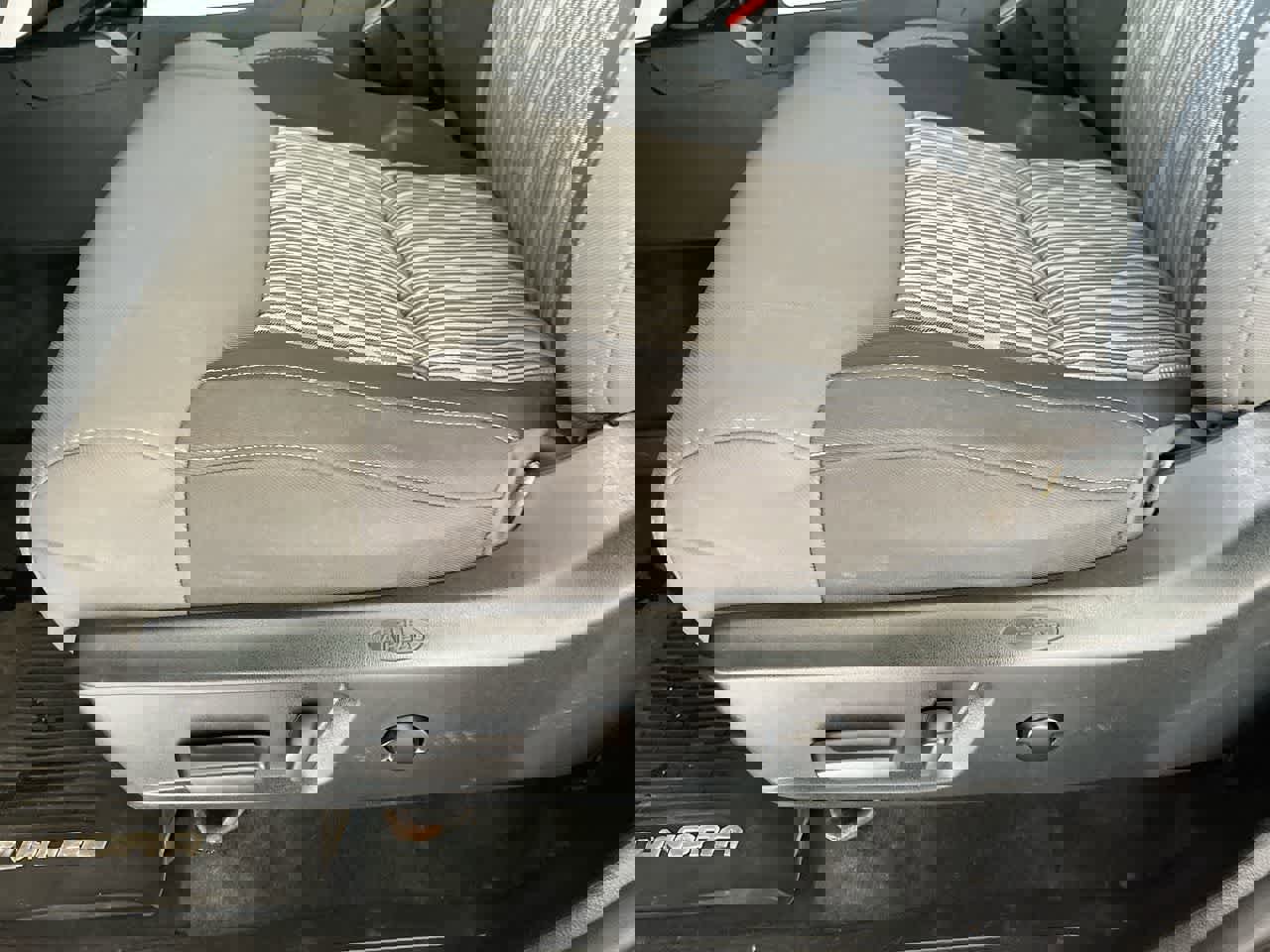 Used 2019 Toyota Tundra SR5 w/ TRD Off Road Package image 12