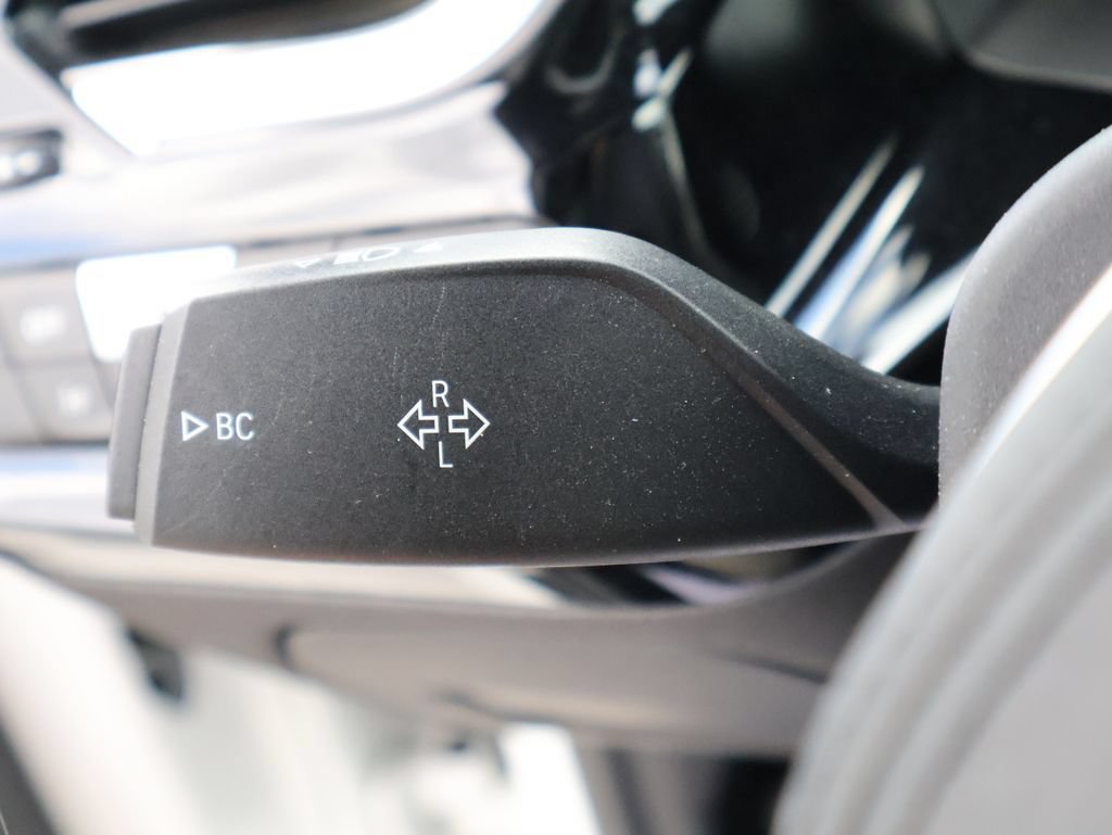 Used 2019 BMW Z4 sDrive30i w/ M Sport Package RWD image 37
