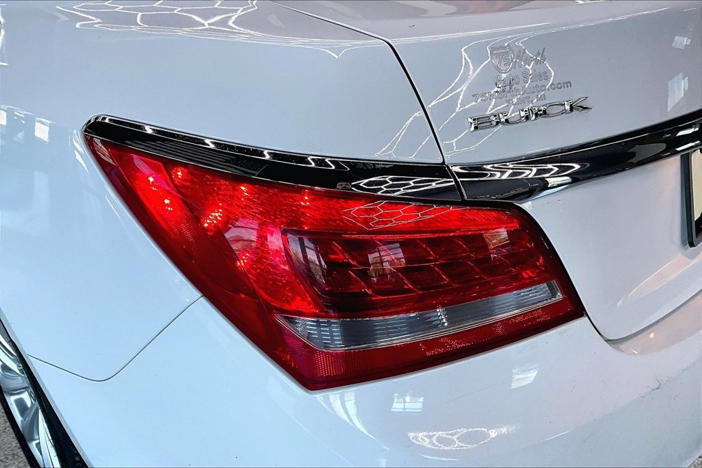 Used 2015 Buick LaCrosse Premium w/ Driver Confidence Package #1 FWD image 22