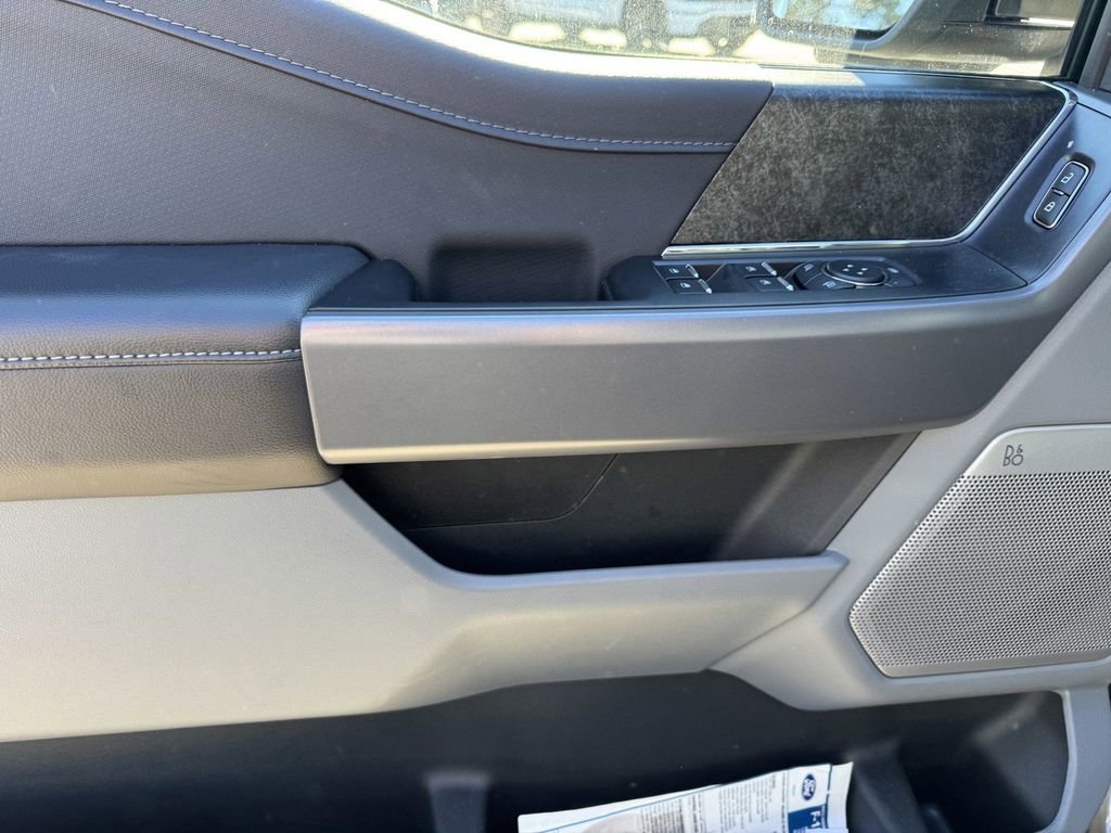 Used 2025 Ford F150 Lightning Flash image 15