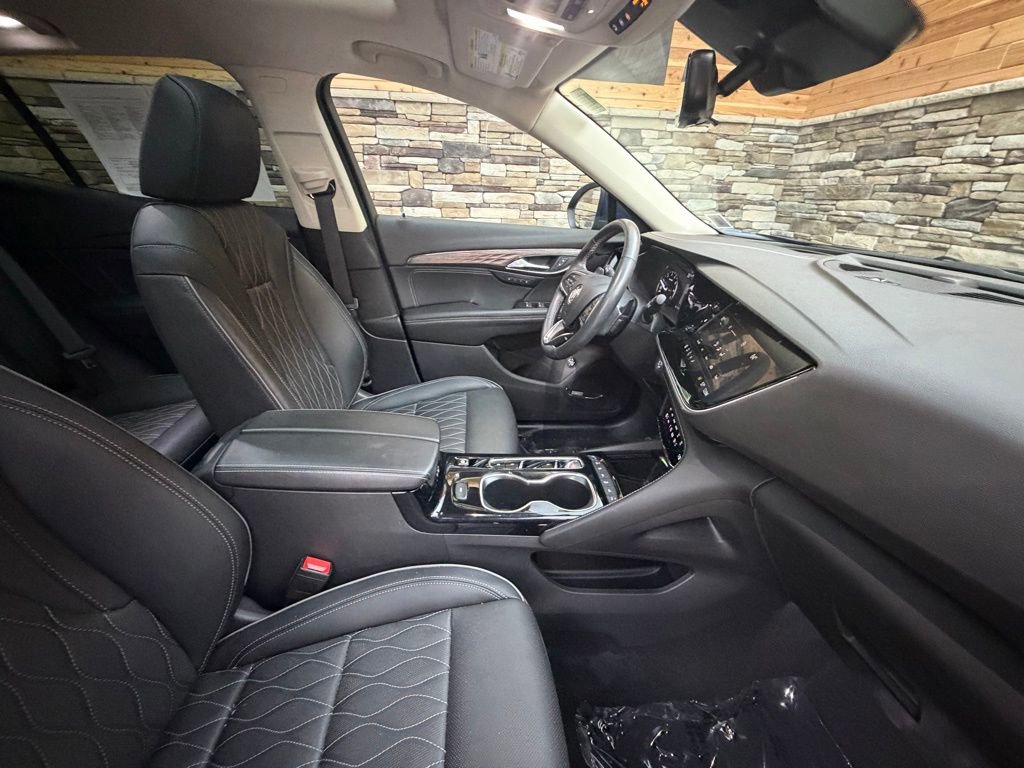 Used 2023 Buick Envision Avenir image 14