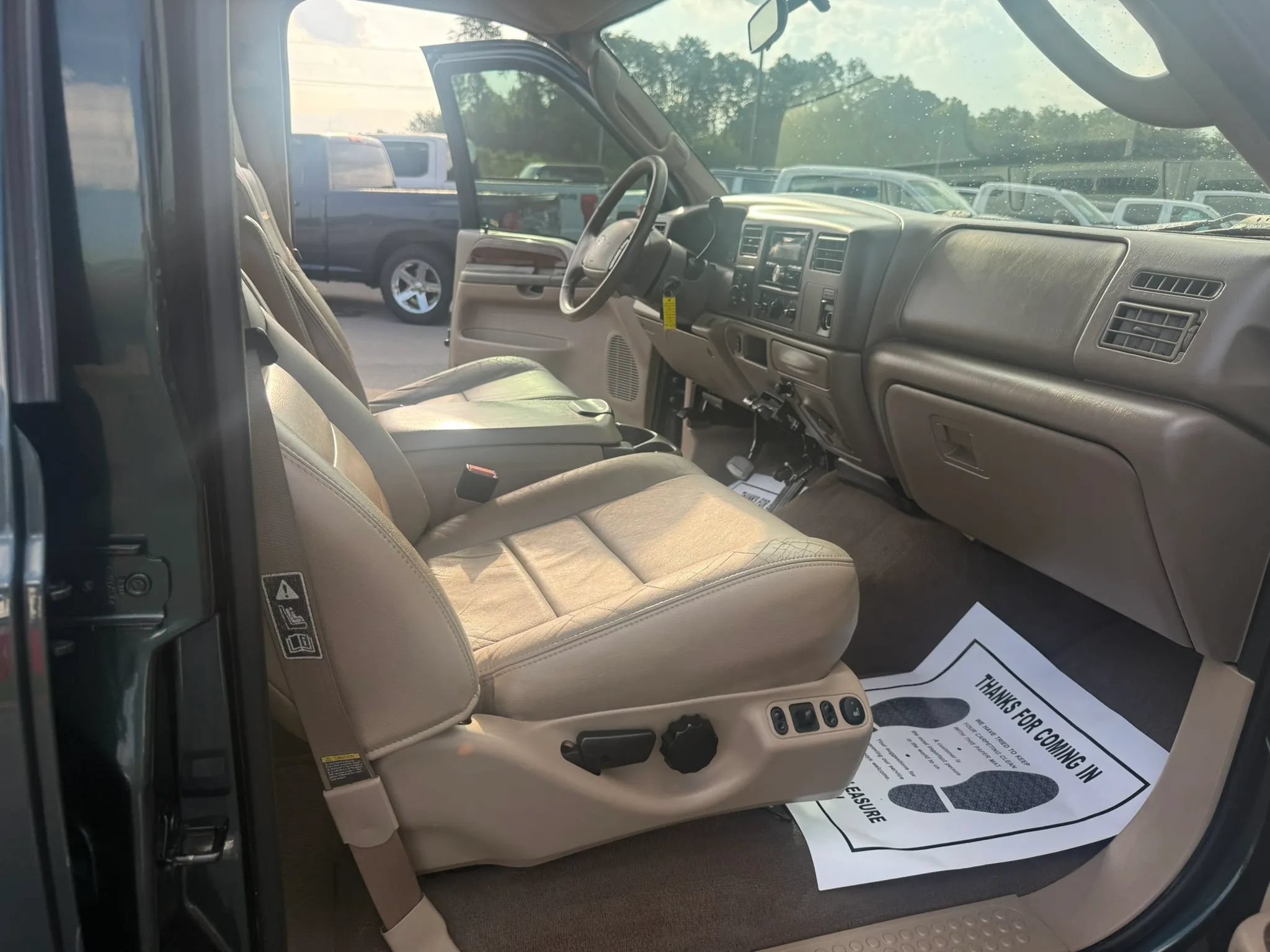Used 2004 Ford F250 XLT AWD/4WD image 18