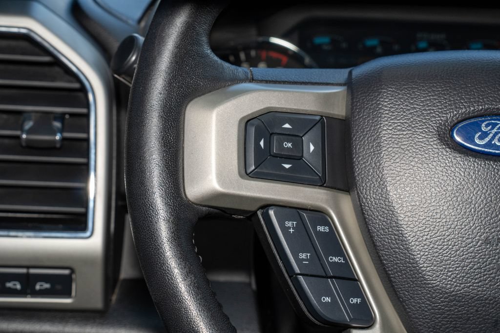 Used 2020 Ford F150 Lariat w/ Equipment Group 502A Luxury AWD/4WD image 25