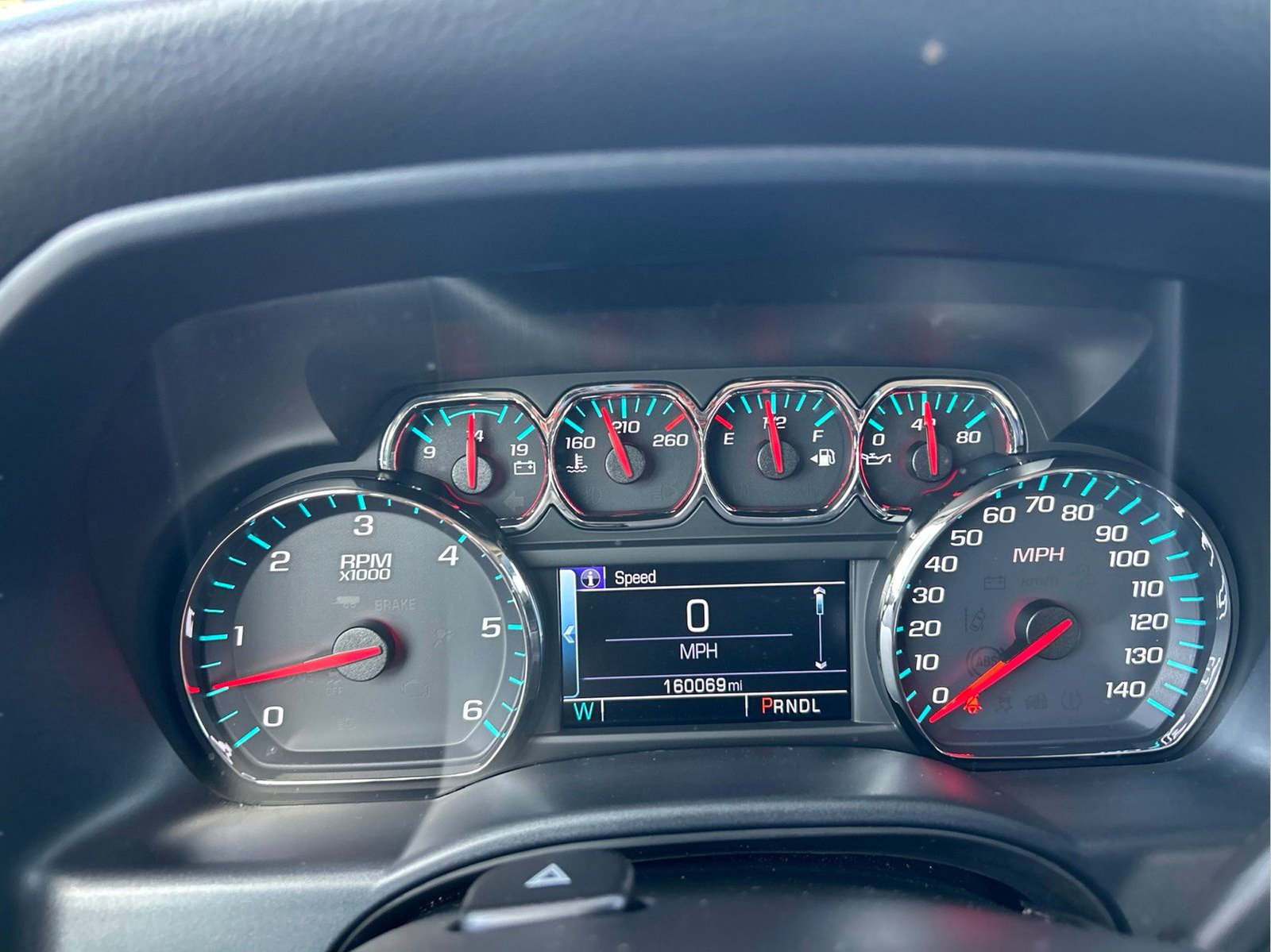 Used 2018 Chevrolet Silverado 1500 LT w/ All Star Edition AWD/4WD image 27