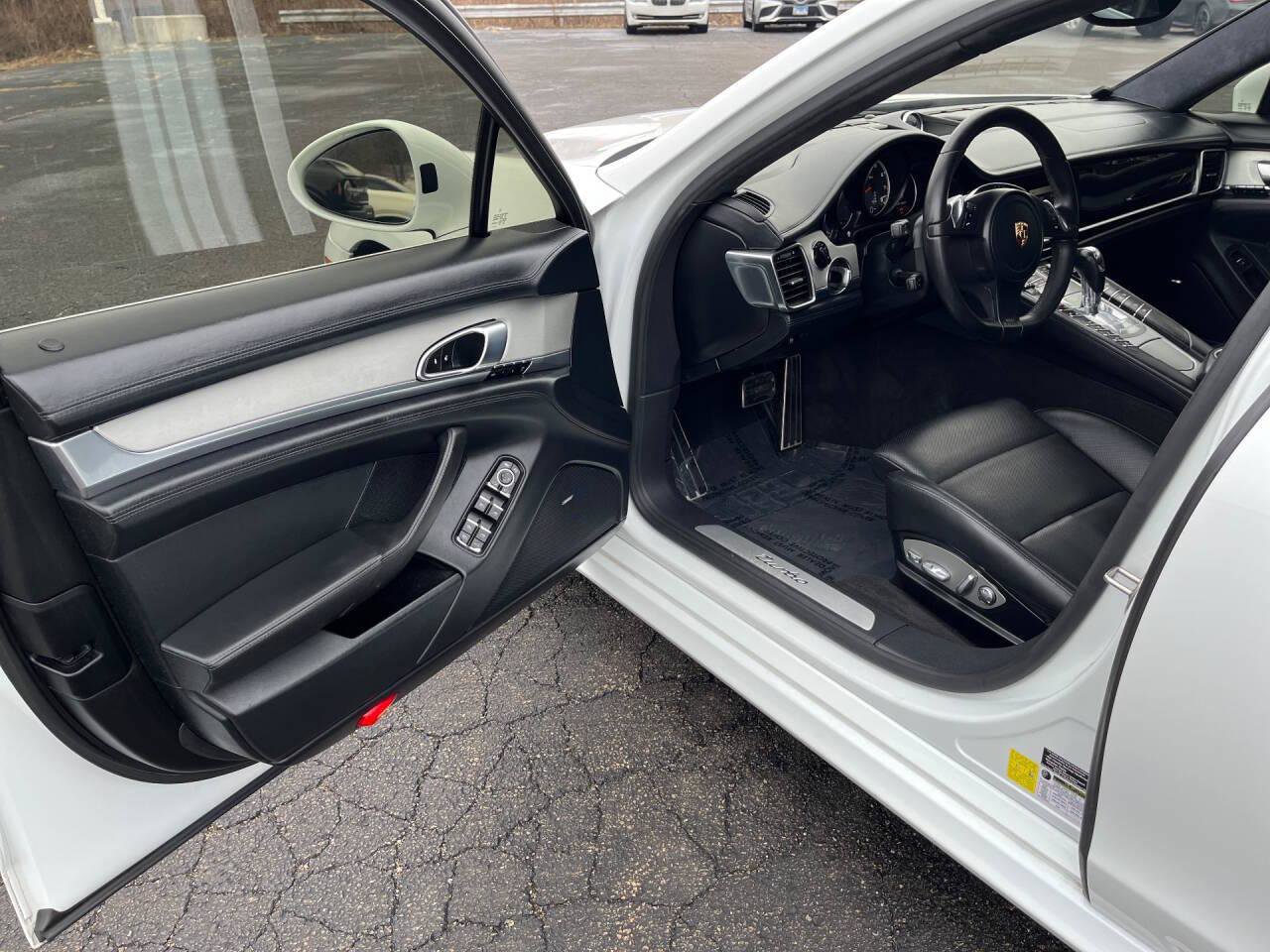 Used 2014 Porsche Panamera Turbo Executive AWD/4WD image 17