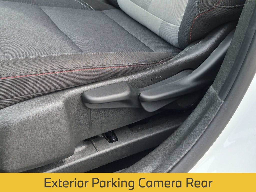 Used 2026 Chevrolet Trax RS FWD image 16