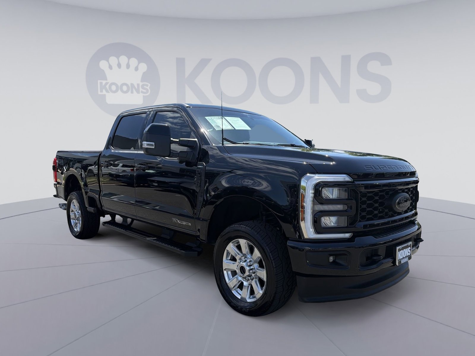 Used 2025 Ford F250 Lariat w/ Black Appearance Package AWD/4WD image 10