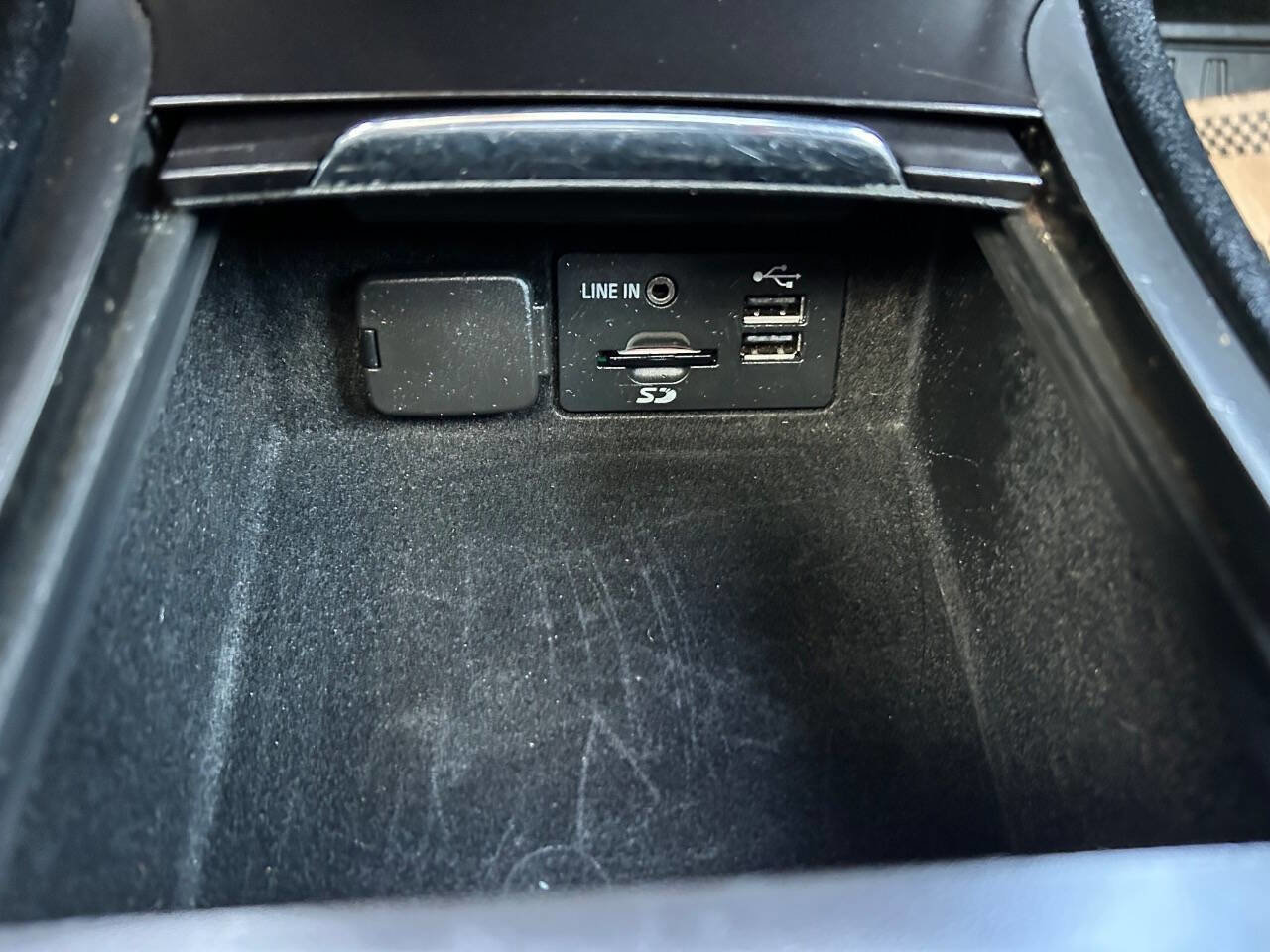 Used 2015 Lincoln MKC FWD w/ Equipment Group 102A Reserve image 23