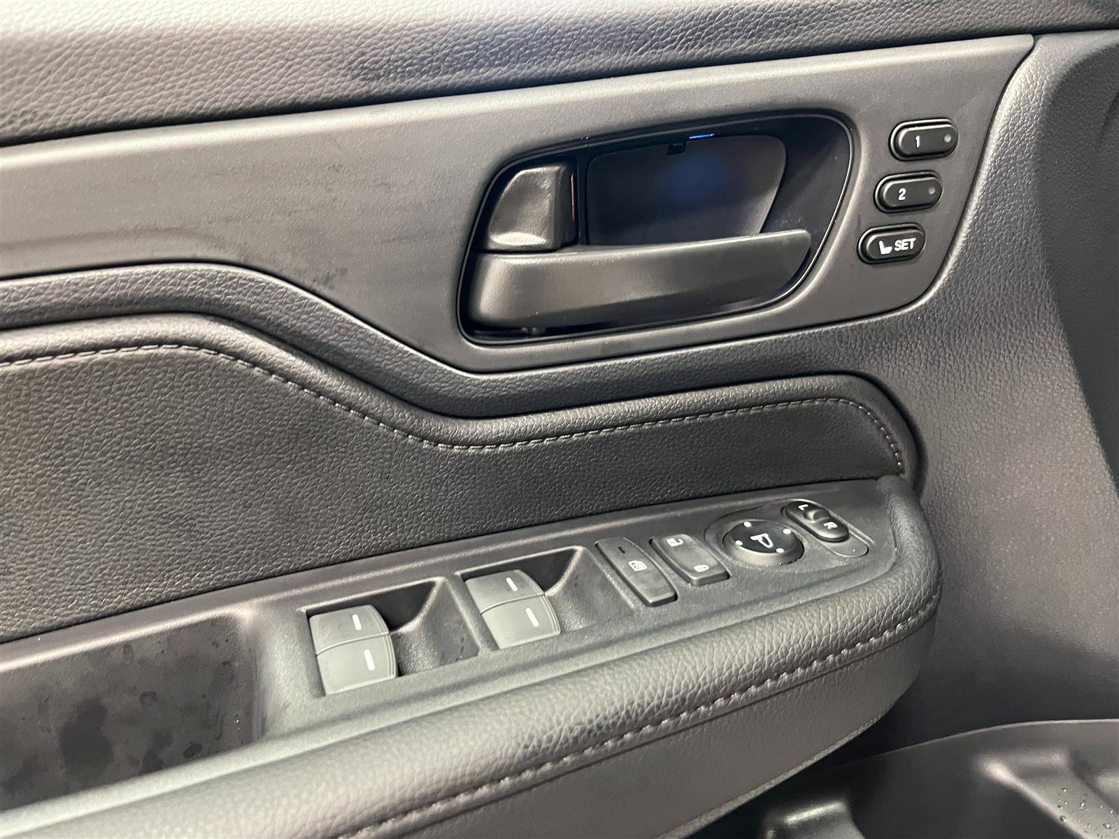 New 2026 Honda Odyssey EX-L image 12