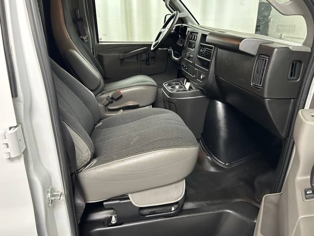 Used 2025 GMC Savana 2500 w/ Driver Convenience Package RWD image 12