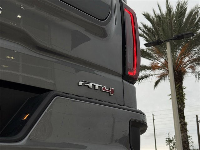 Used 2022 GMC Sierra 1500 AT4 w/ AT4 Preferred Package image 13