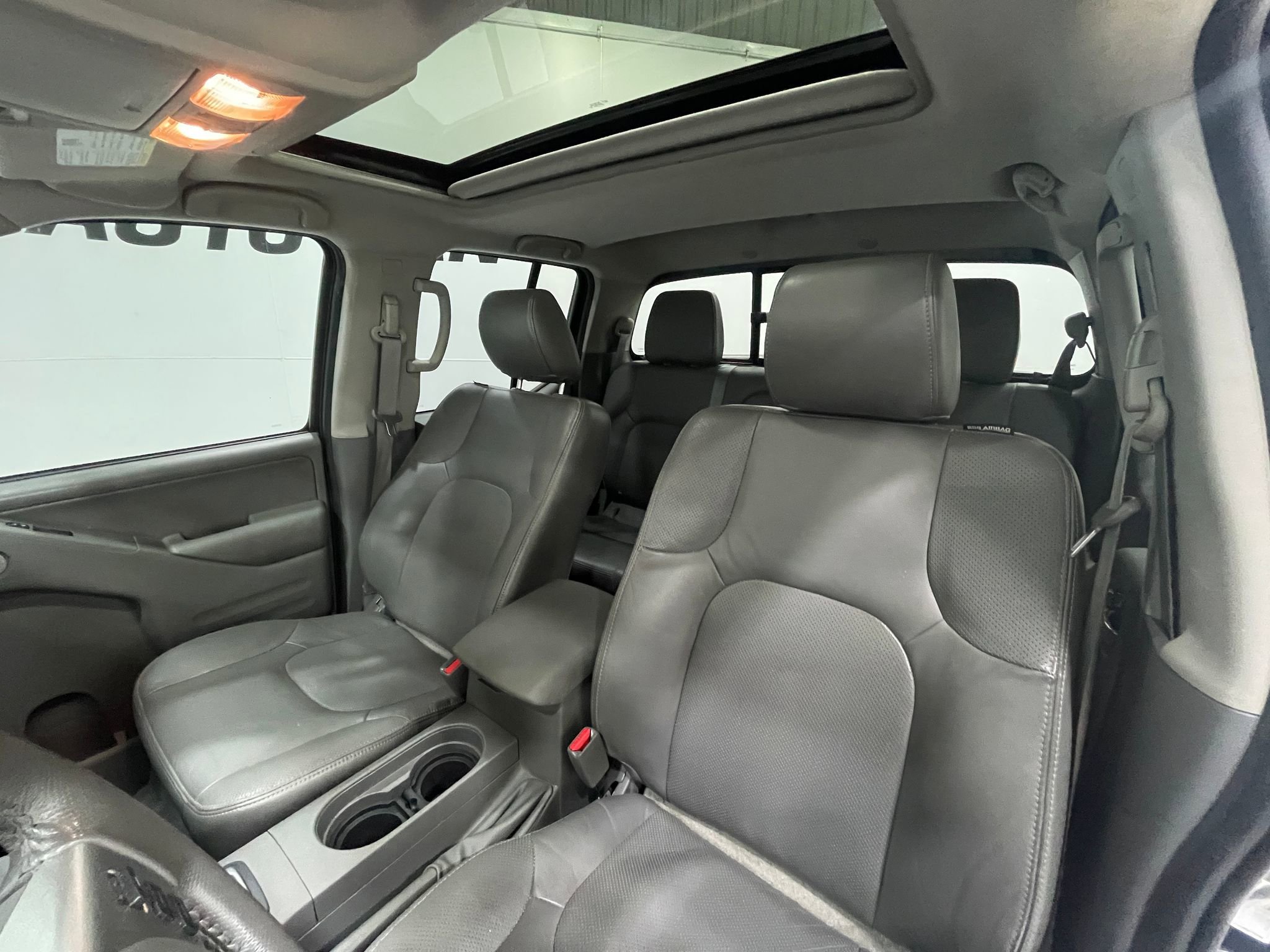 Used 2019 Nissan Frontier SL image 13