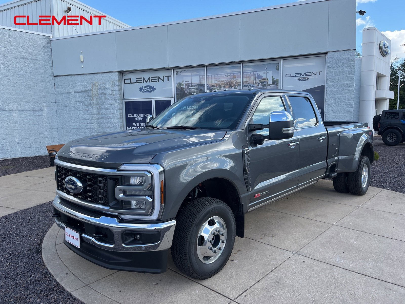 New 2026 Ford F350 Lariat video 1