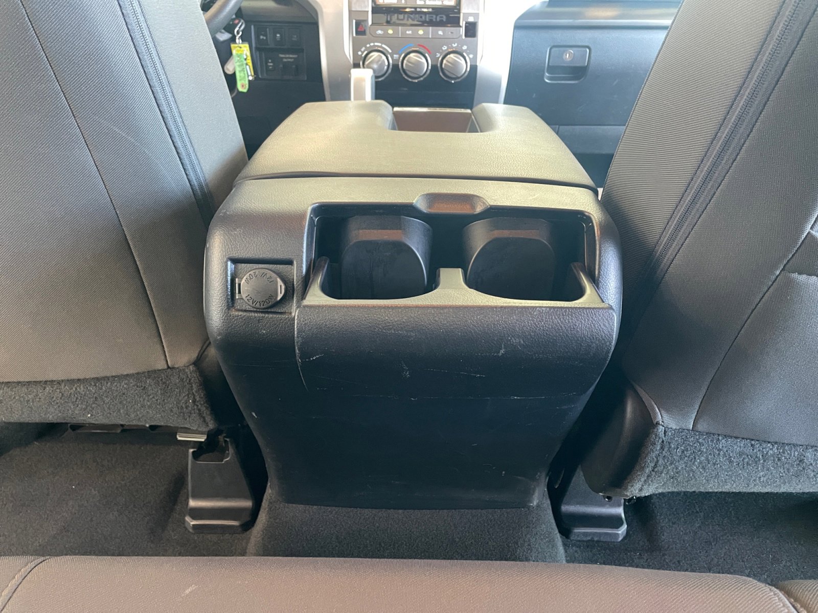 Used 2019 Toyota Tundra SR5 w/ SR5 Convenience Package image 32