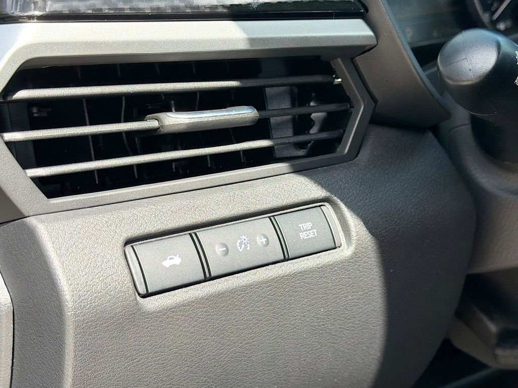 New 2025 Nissan Altima 2.5 SR w/ SR Premium Package image 10