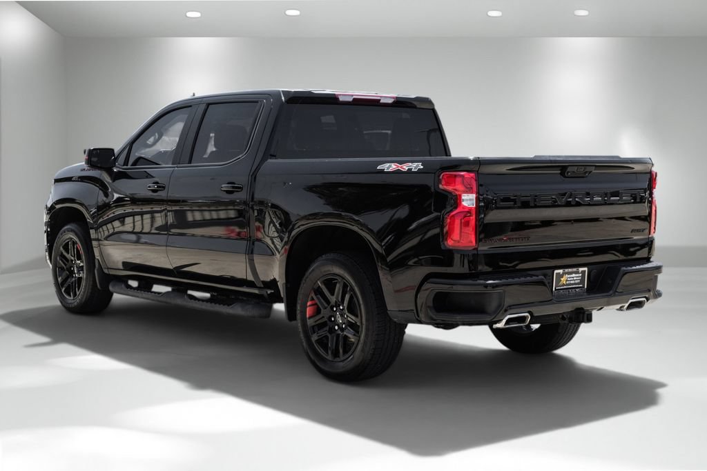 Used 2023 Chevrolet Silverado 1500 RST w/ Redline Edition AWD/4WD image 8
